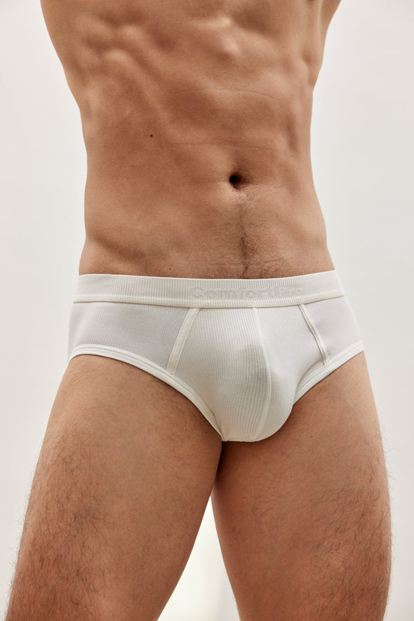 White Essential Brief